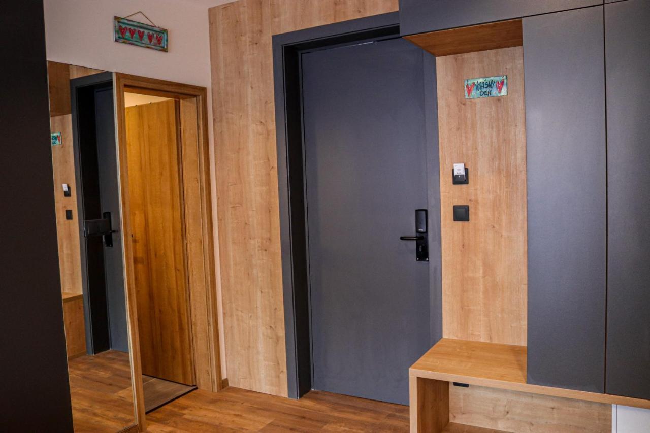Apartman Nisa - Ovruc Štrbské Pleso 外观 照片